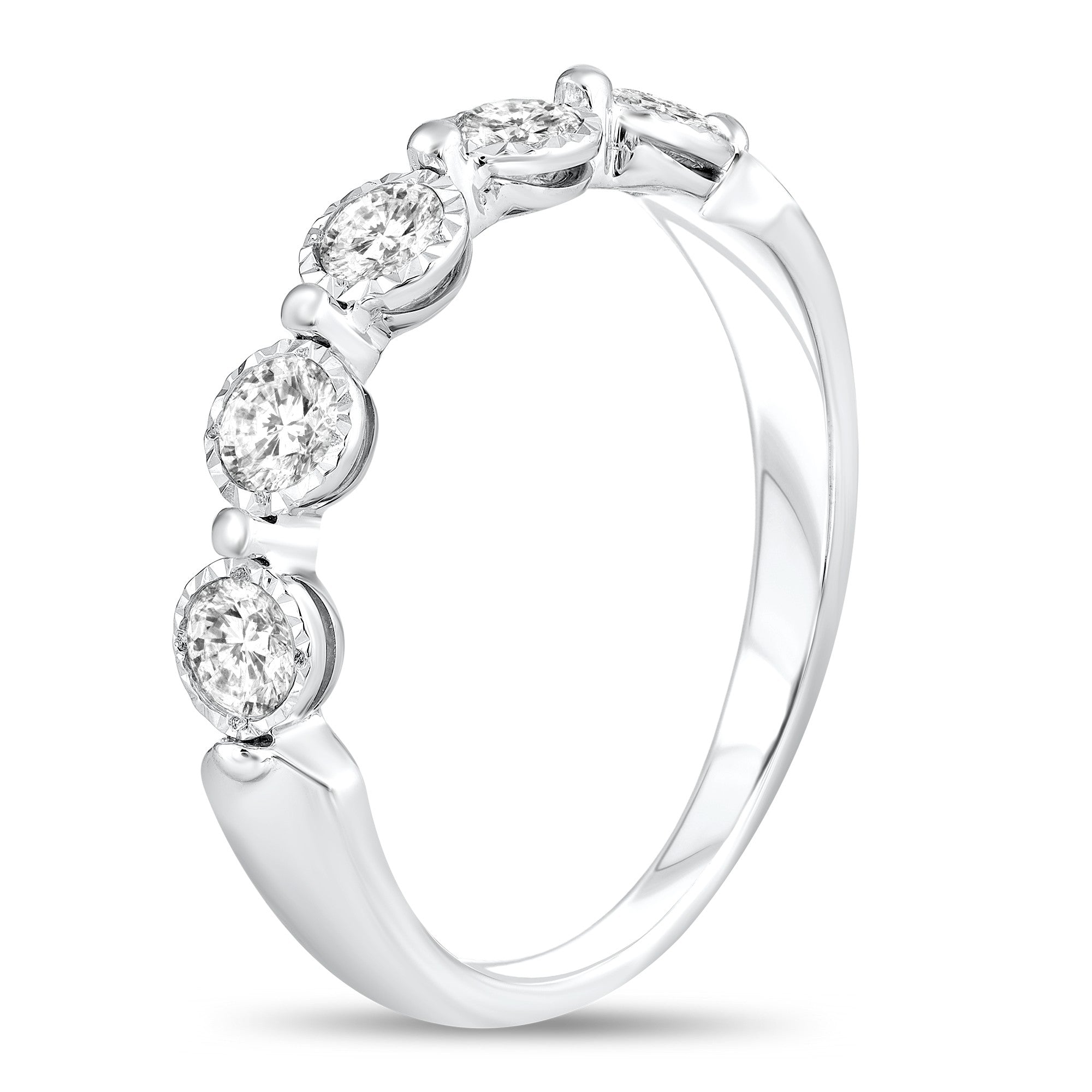 1/2ctw Diamond Halo Band