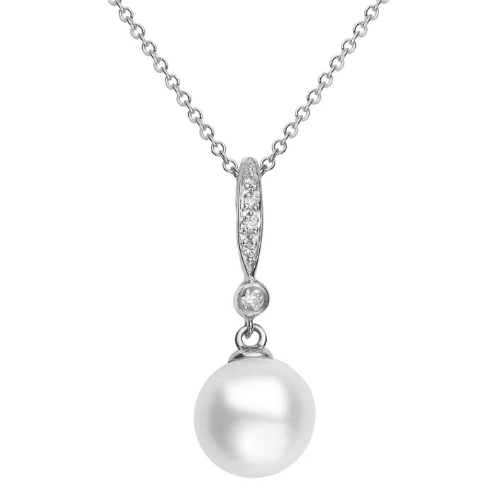 Diamond Freshwater Pearl Pendant 8-9mm