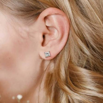 1-1/2ctw Lab Grown Diamond Stud Earrings