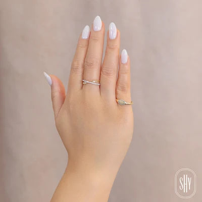 Shy Creation .05ctw Diamond Signet Ring