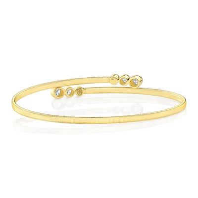 Shy Creation .58ctw Diamond Bezel Bangle