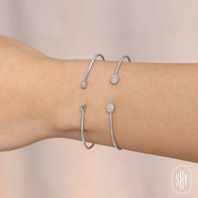 Shy Creation .12ctw Diamond Bangle