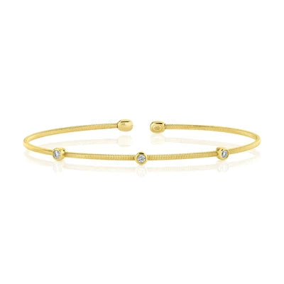 Shy Creation .09ctw Diamond Bezel Bangle