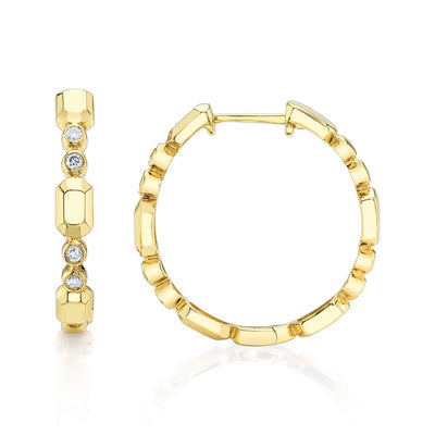 Shy Creation .12ctw Diamond Hoop Earrings